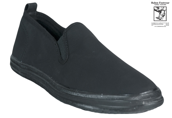 slip on shoes all black